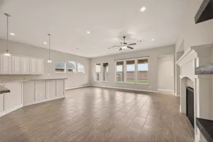 5423 Mason Mountain Ln, Houston, TX 77059 - Photo 5
