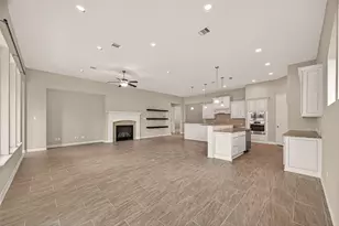 5423 Mason Mountain Ln, Houston, TX 77059 - Photo 7