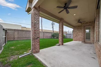 5423 Mason Mountain Lane, Houston, TX 77059 - Photo 43