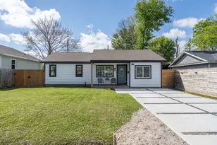 810 Jerry St, Houston, TX 77022 - Photo 1