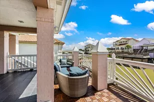 123 Port St, San Leon, TX 77539 - Photo 21