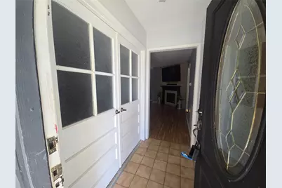 1045 Vine Drive, Angleton, TX 77515 - Photo 11