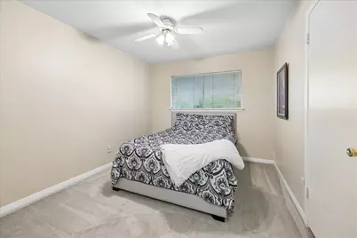5526 Grape, Bellaire, TX 77096 - Photo 7