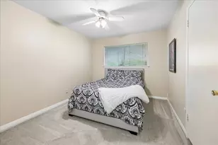 5526 Grape, Bellaire, TX 77096 - Photo 7