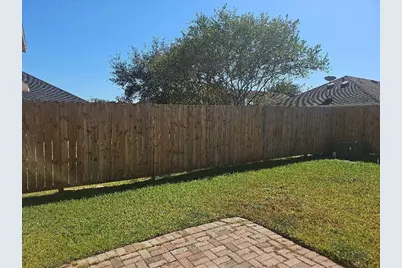 10902 Clear Villa Lane, Houston, TX 77034 - Photo 7