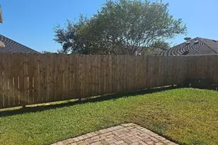 10902 Clear Villa Ln, Houston, TX 77034 - Photo 7