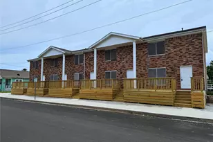 711 7th St, Galveston, TX 77550 - Photo 1