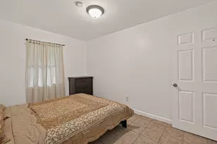 13703 Segrest Dr, Houston, TX 77047 - Photo 21