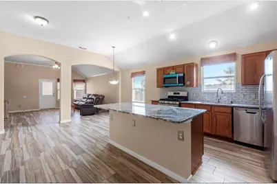 19202 Sunny Leaf Lane, Katy, TX 77449 - Photo 9