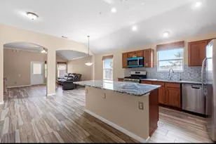 19202 Sunny Leaf Ln, Katy, TX 77449 - Photo 9