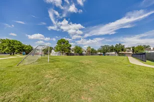 21622 Sandystone Ln, Katy, TX 77449 - Photo 5