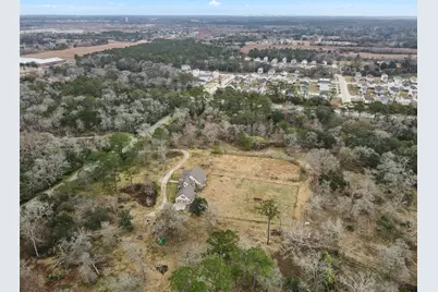 9009 Lazy Lane, Hitchcock, TX 77563 - Photo 41