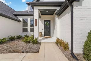 15208 Tree Swallow Ct, Magnolia, TX 77354 - Photo 3