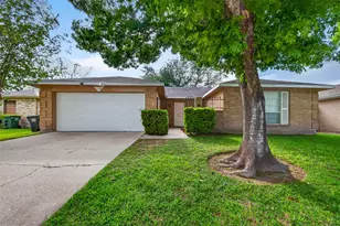 1122 Woodbridge Ave, Pearland, TX 77584 - Photo 3