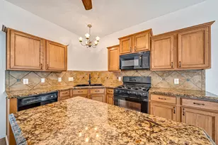 23526 Whispering Maples Dr, Spring, TX 77373 - Photo 9