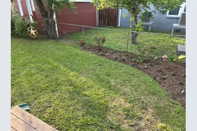 4723 Avenue S, Galveston, TX 77551 - Photo 9