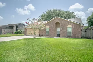 3 Lazybrook St, Angleton, TX 77515 - Photo 17