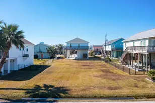 4130 Grayson Dr, Galveston, TX 77554 - Photo 1