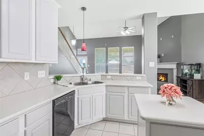 972 Cypress Lane, Dayton, TX 77535 - Photo 17