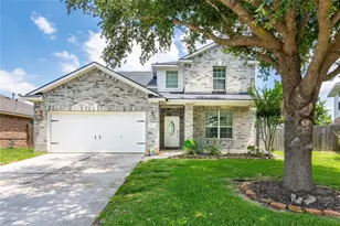 972 Cypress Ln, Dayton, TX 77535 - Photo 3