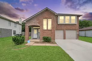 16118 Bunker Ridge Rd, Houston, TX 77053 - Photo 1
