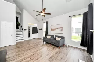 16118 Bunker Ridge Rd, Houston, TX 77053 - Photo 5