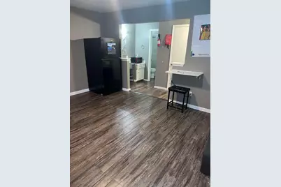 10915 Gatlinburg Drive #B, Houston, TX 77031 - Photo 7