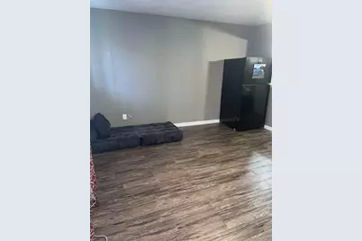 10915 Gatlinburg Drive #B, Houston, TX 77031 - Photo 5