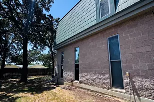 195 Park Dr, La Grange, TX 78945 - Photo 7
