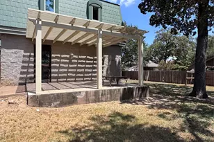 195 Park Dr, La Grange, TX 78945 - Photo 7