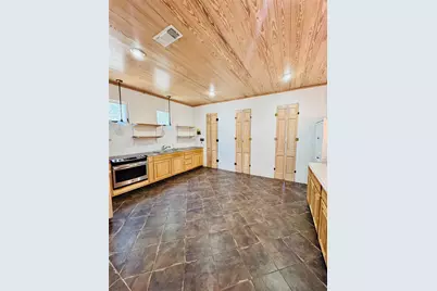 195 Park Drive, La Grange, TX 78945 - Photo 19