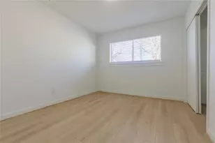 1106 Twin Falls Rd, Houston, TX 77088 - Photo 7