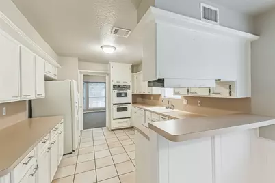 6718 Gentle Bend Drive, Houston, TX 77069 - Photo 9