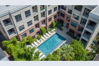 2700 Brazos Street #4405, Houston, TX 77006 - Photo 13