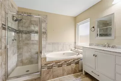 5447 Haven Oaks Drive, Houston, TX 77339 - Photo 21