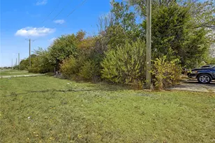 410 Ellis Ave, Red Oak, TX 75154 - Photo 11