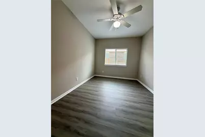 24626 Lakecrest Creek Drive, Katy, TX 77493 - Photo 23
