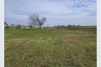 86 Turtle Bay Cove, Palacios, TX 77465 - Photo 3