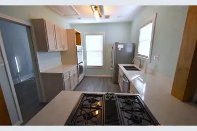 5405 Avenue R, Galveston, TX 77551 - Photo 9