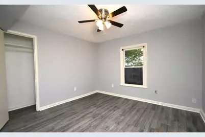 5405 Avenue R, Galveston, TX 77551 - Photo 13