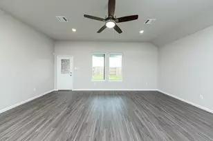 2035 Emerald Lk Trl, Dayton, TX 77535 - Photo 11