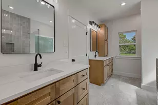 124 County Rd 3015, Dayton, TX 77535 - Photo 21