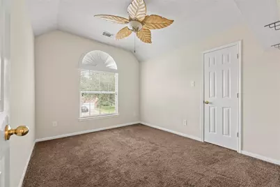 6411 Briar Moss Lane, Katy, TX 77449 - Photo 9