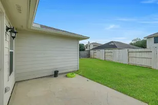 6310 Macquarie Dr, Katy, TX 77449 - Photo 25