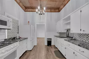 611 S Franklin St, La Grange, TX 78945 - Photo 11