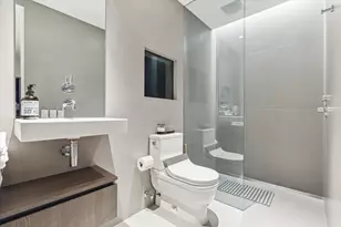 2169 University Blvd, Houston, TX 77030 - Photo 39