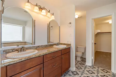 4527 Fox Run Street, Pearland, TX 77584 - Photo 11