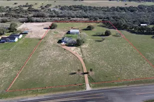 8652 State Hwy 111 E, Yoakum, TX 77995 - Photo 1