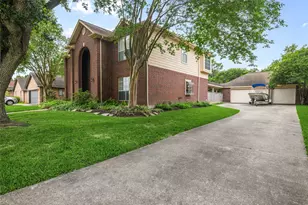 1735 Les Talley Dr, El Lago, TX 77586 - Photo 1