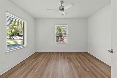 2201 Meadow Lane, La Marque, TX 77568 - Photo 13